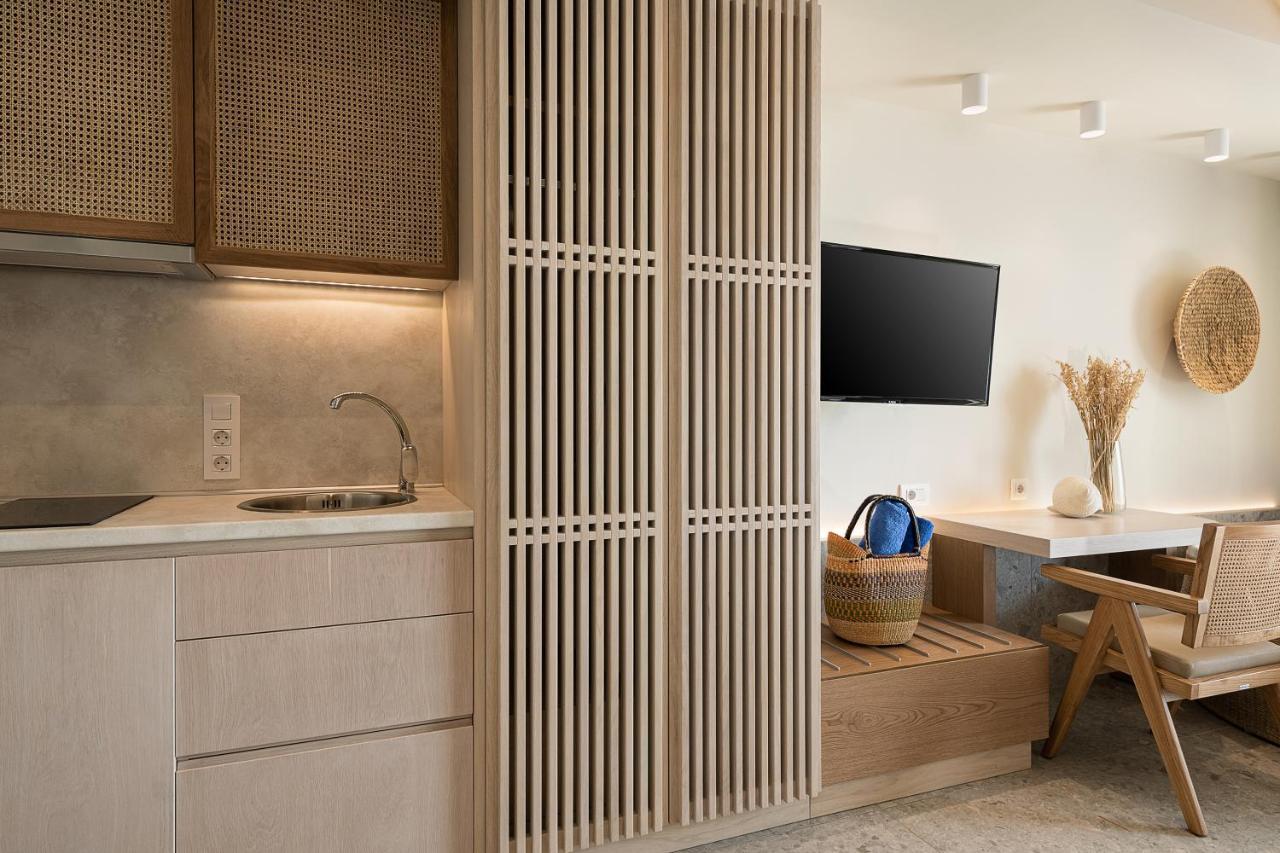 Romantica Hotel Apartments Agia Pelagia  Экстерьер фото