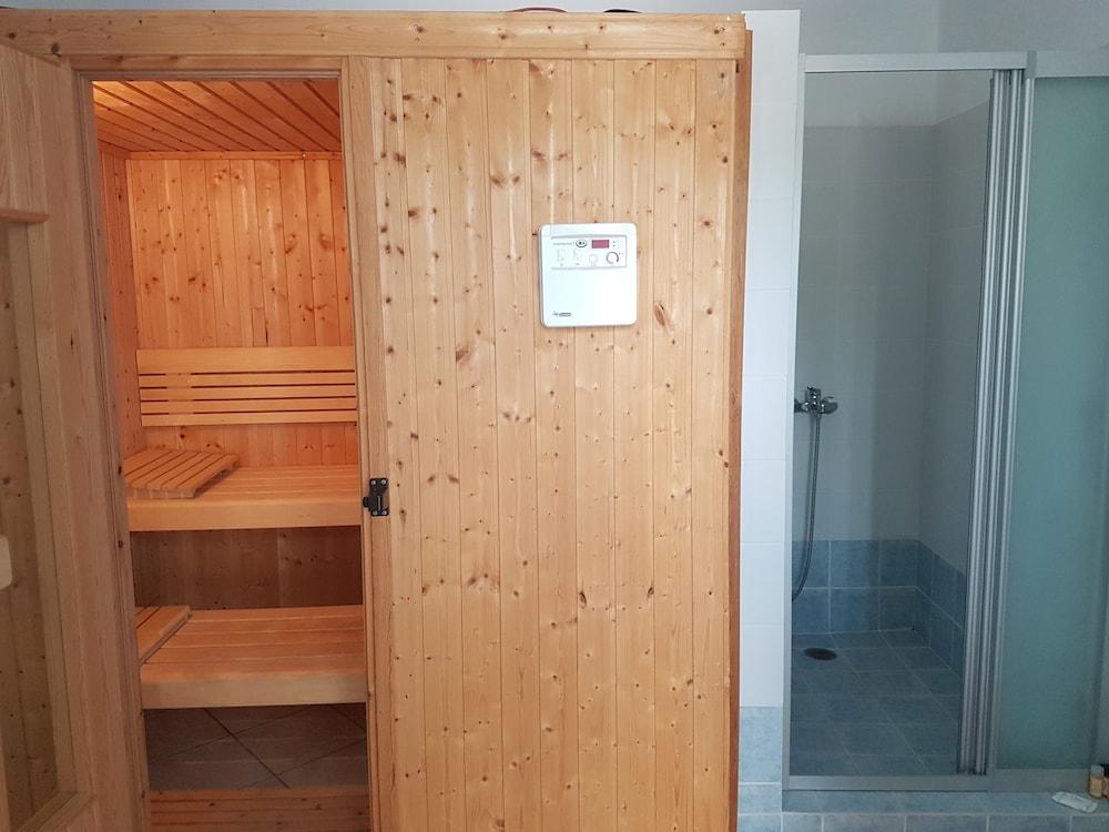 Romantica Hotel Apartments Agia Pelagia  Экстерьер фото