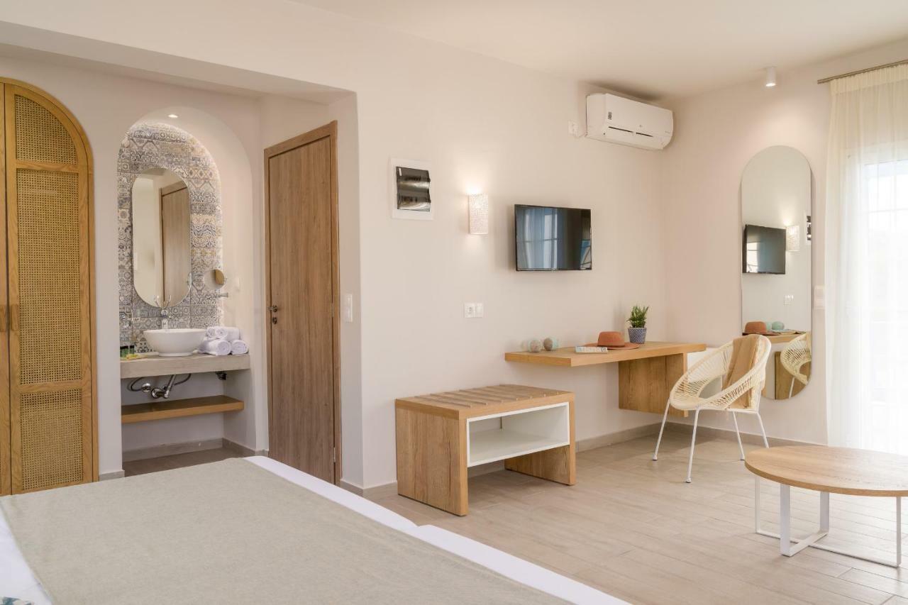 Romantica Hotel Apartments Agia Pelagia  Экстерьер фото